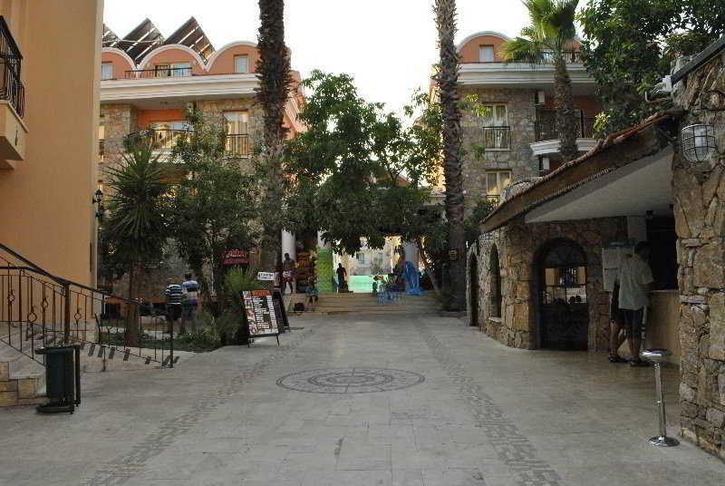 Club Dena Lejlighedshotel Marmaris Eksteriør billede