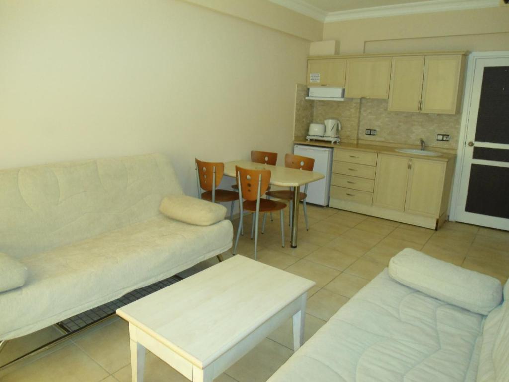 Club Dena Lejlighedshotel Marmaris Eksteriør billede