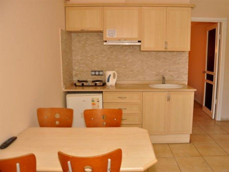 Club Dena Lejlighedshotel Marmaris Eksteriør billede