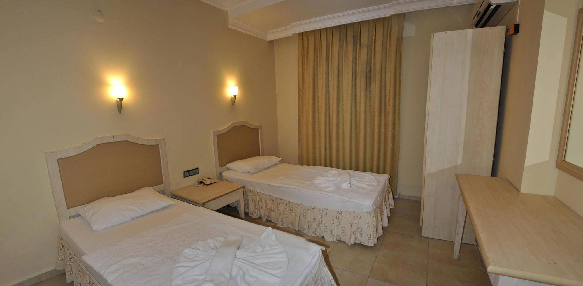 Club Dena Lejlighedshotel Marmaris Eksteriør billede