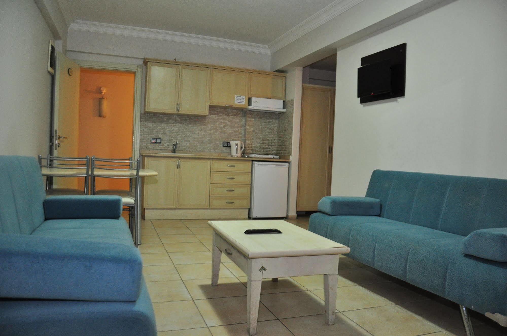 Club Dena Lejlighedshotel Marmaris Eksteriør billede